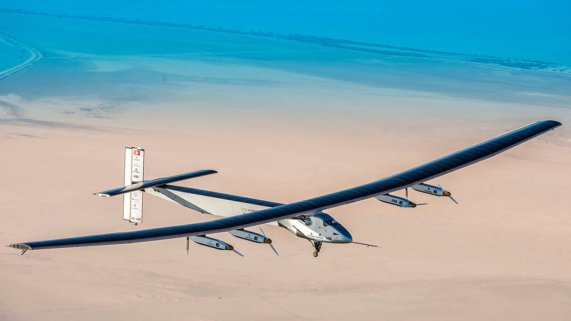 Solar Impulse termina volta ao Mundo