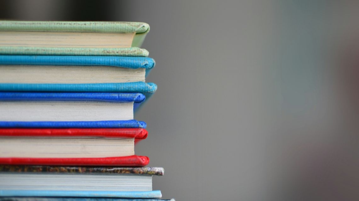 Gigantes de IA apostam na educação com novas ferramentas de aprendizagem personalizadas