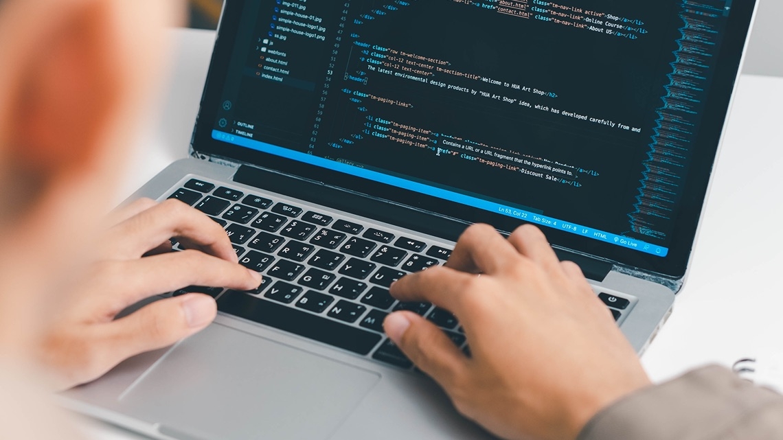 Adoção de IA no desenvolvimento de software supera maturidade dos processos