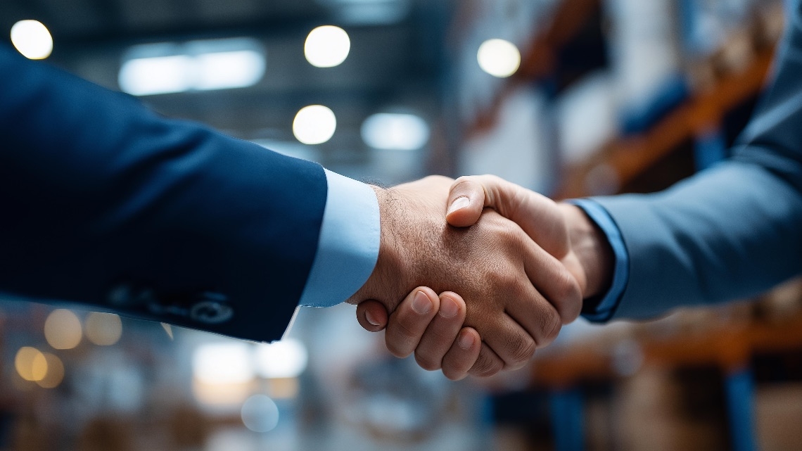 DXC estabelece parceria para reforçar oferta de IA empresarial