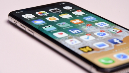 Apple corta previsões de vendas do iPhone