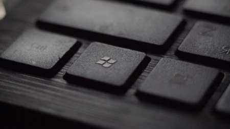 Microsoft introduz tecla de IA como primeira mudança no teclado de PC em 30 anos