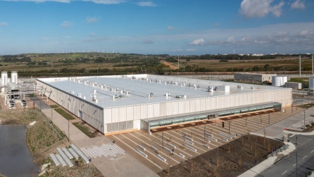 “Para ter sucesso na nova era da IA, os data centers precisam de otimizar a capacidade e eficiência da energia”