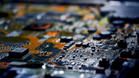 IA impulsiona previsão de receitas de semicondutores para mais de um bilião de dólares