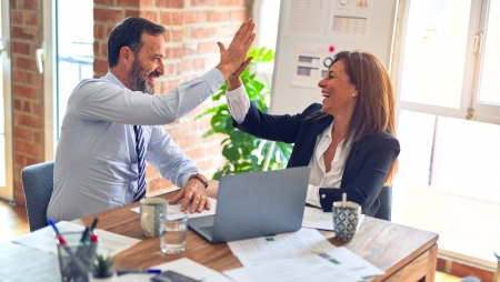 Felicidade no trabalho está no topo das prioridades dos CEO de empresas com melhor desempenho