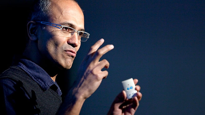 Satya Nadella promete que a Microsoft terá "the world's most hyperscale public cloud"