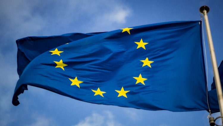 UE e EUA reforçam cooperação na cadeia de valor e semicondutores