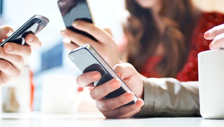 Millennials confiam mais em aconselhamento digital do que humano