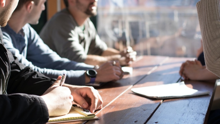 Oportunidades de emprego devem aumentar nos próximos 50 anos