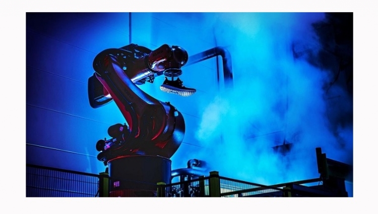 Siemens e Adidas parceiras na produção digital de artigos desportivos